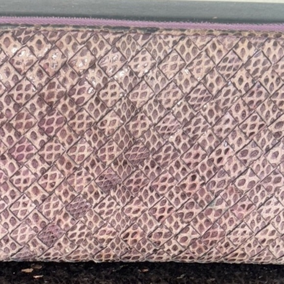 Bottega Vaneta snake skin wallet - Picture 10 of 10